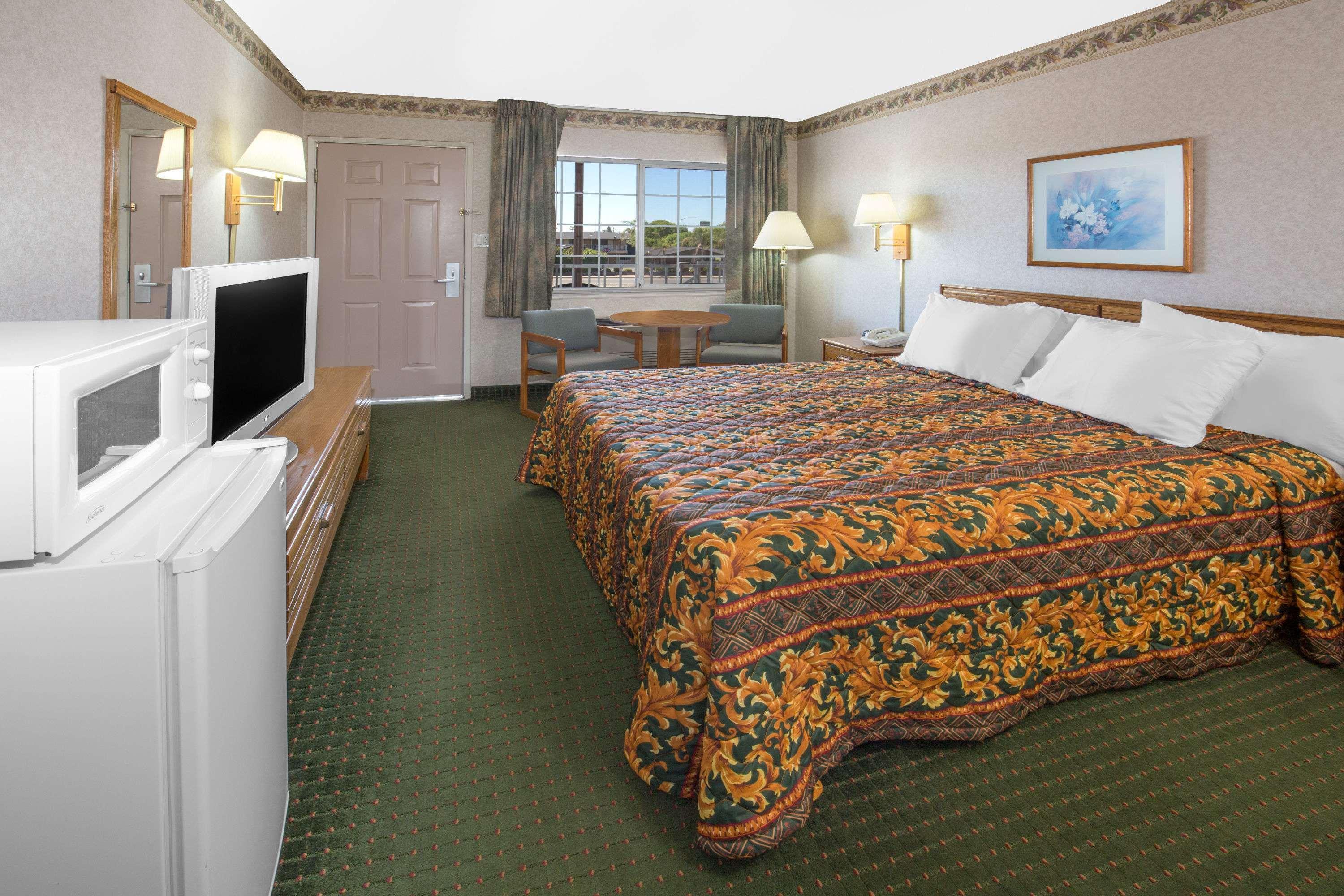 Days Inn By Wyndham Oroville Exteriör bild