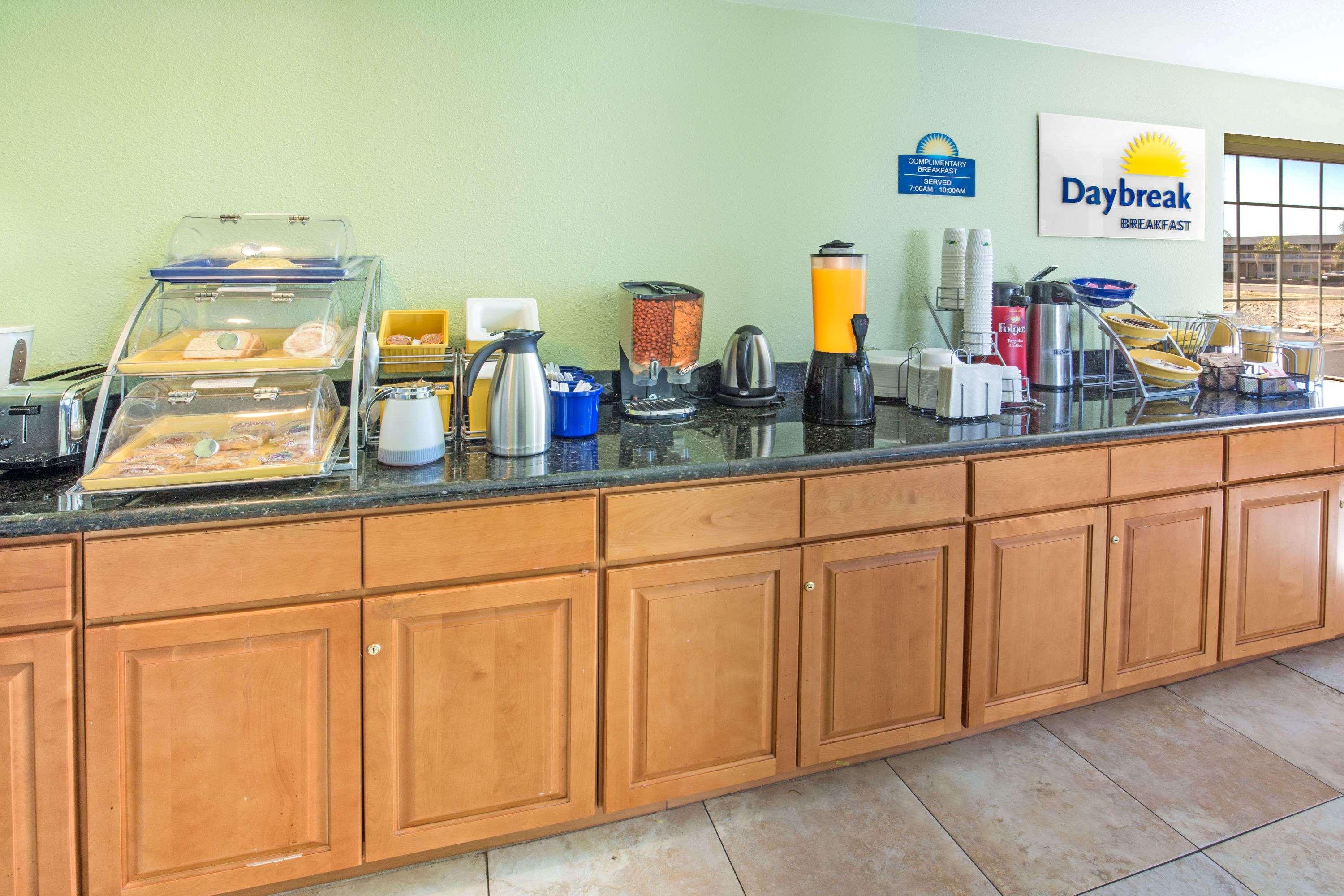 Days Inn By Wyndham Oroville Exteriör bild